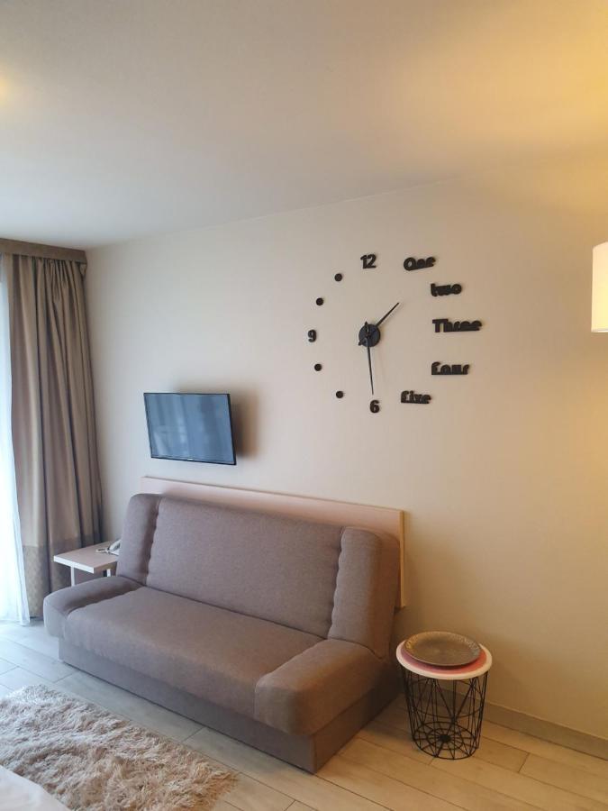 Apartament Sienna Czarna Gora Ischgl 18 エクステリア 写真