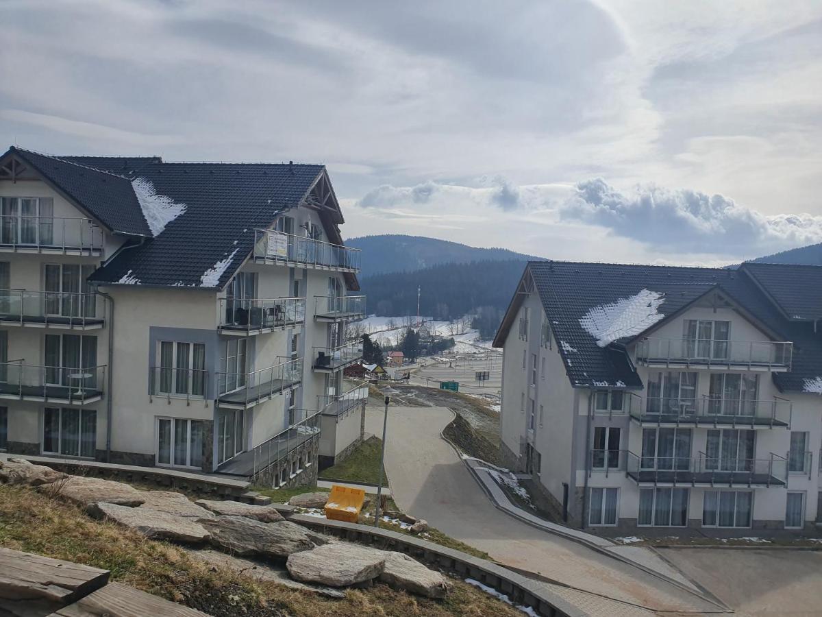 Apartament Sienna Czarna Gora Ischgl 18 エクステリア 写真