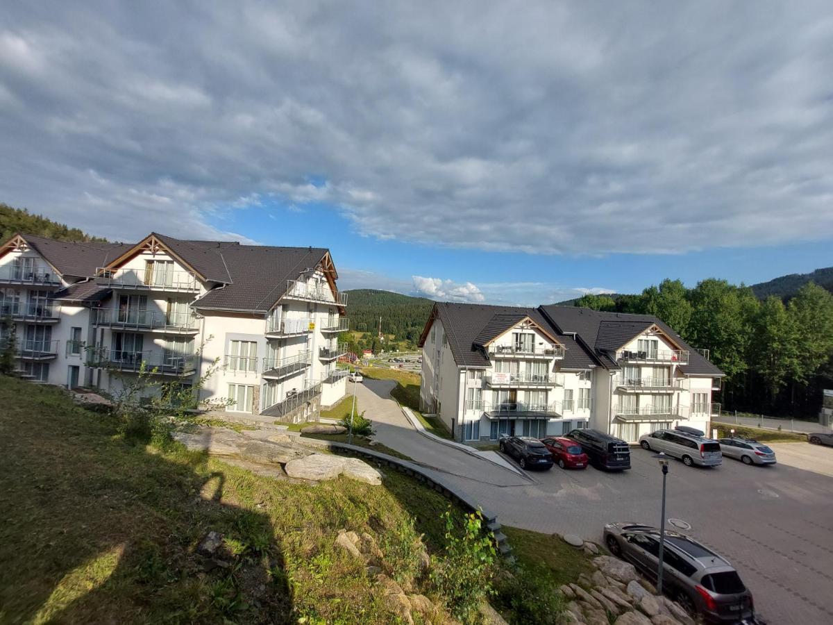 Apartament Sienna Czarna Gora Ischgl 18 エクステリア 写真