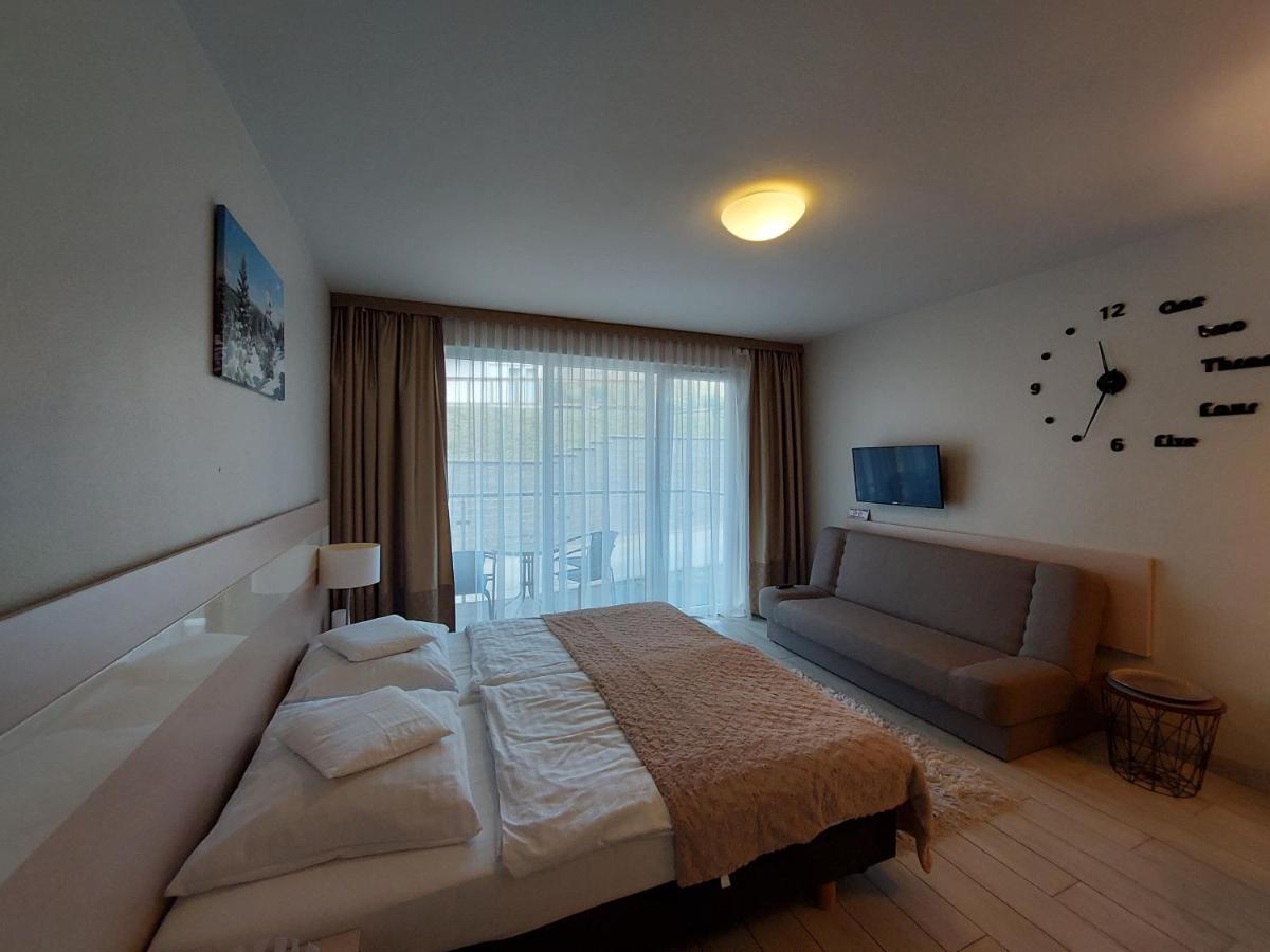 Apartament Sienna Czarna Gora Ischgl 18 エクステリア 写真